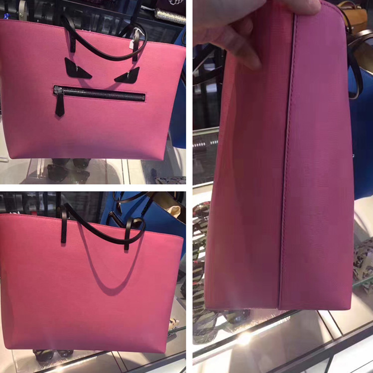 Fendi·ÒµÏ monsterпîŮʿÀ¶É«Ð¡¹ÖÊÞ¶ñħ¹ºÎï°üµ¥¼çÊÖÌá°üÅ®°ü