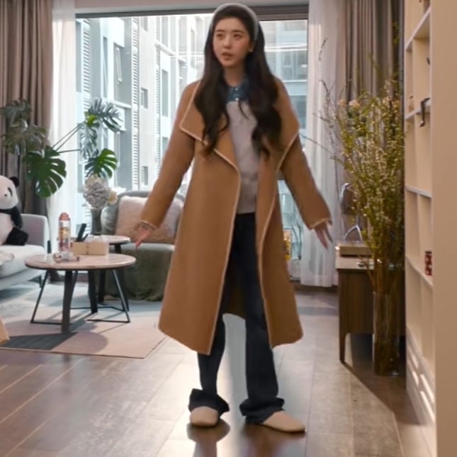 他为什么依然单身李凯馨同款外套