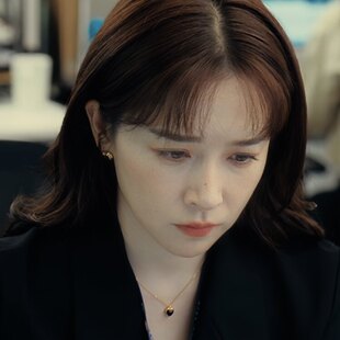 欧洲夜色正浓阚清子乔海伦同款耳钉女轻奢高级感小众设计气质耳饰