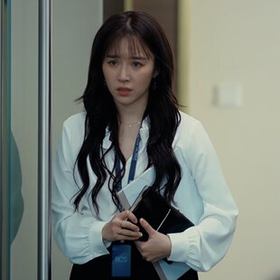 欧洲夜色正浓阚清子乔海伦同款衬衫上衣春秋v领长袖衬衣女衣服潮