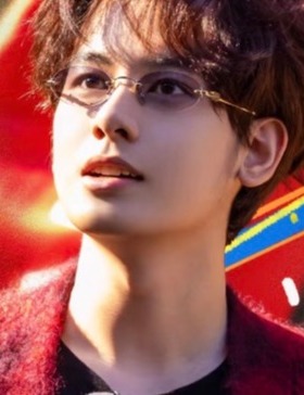 现在就出发3胡先煦同款墨镜