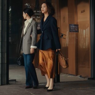 欧洲夜色正浓蓝盈莹梁丹宁同款西装外套V领西服上衣洋装女衣服