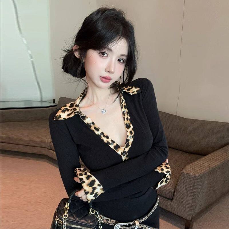 春秋季网红少女时尚设计感豹纹拼接polo领深VT恤修身百搭上衣