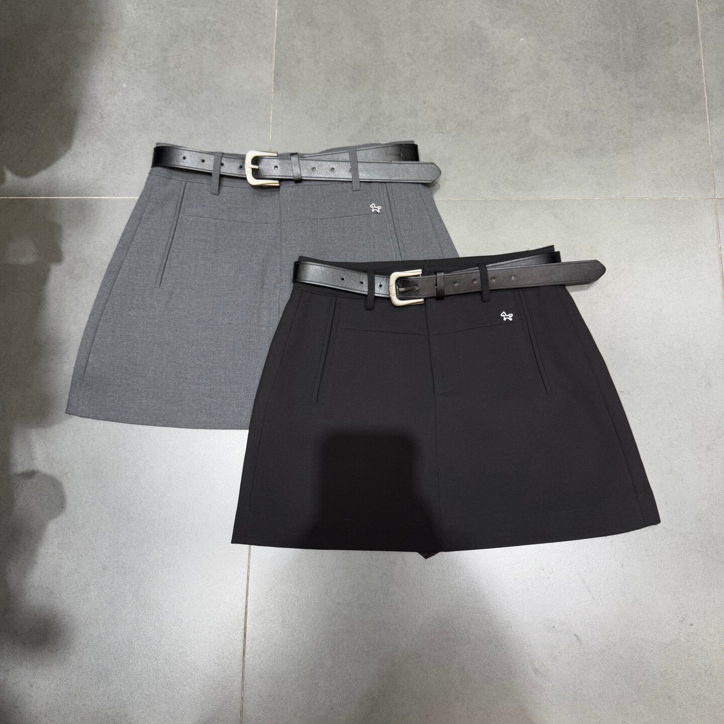 欧洲站2026春季新款气质高腰显瘦A字防走光西装短裙百搭半身裙女