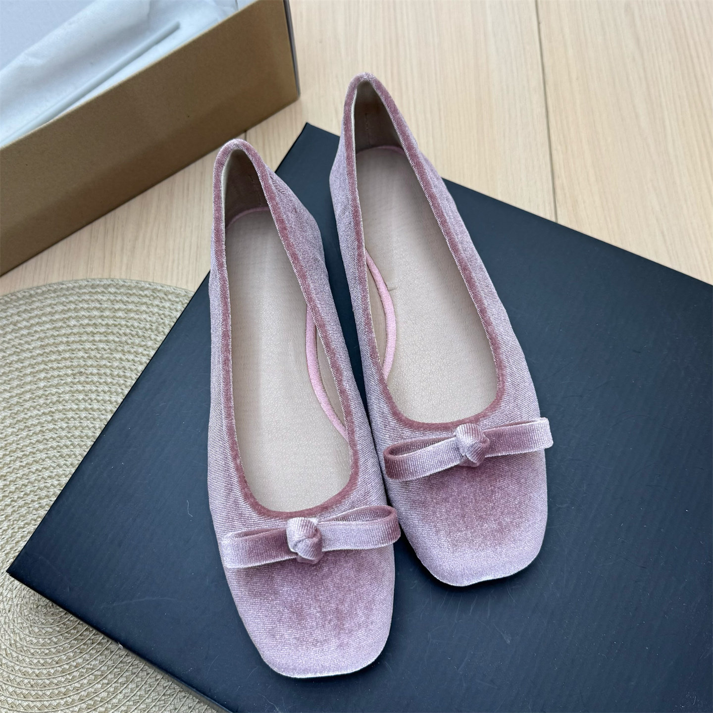 2026春季新款法式蝴蝶结方头芭蕾舞鞋女平底浅口温柔风玛丽珍单鞋,女鞋,时尚芭蕾鞋,淘宝优惠券,粉丝福利购,淘宝优惠卷