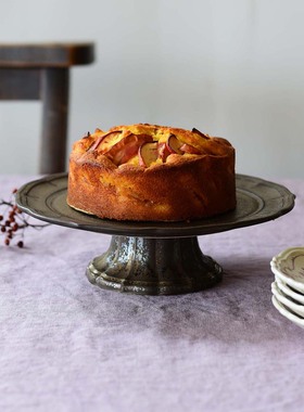 MY家 - 日本 Studio m' Parler 花瓣浮雕 高脚蛋糕盘/装饰置物盘