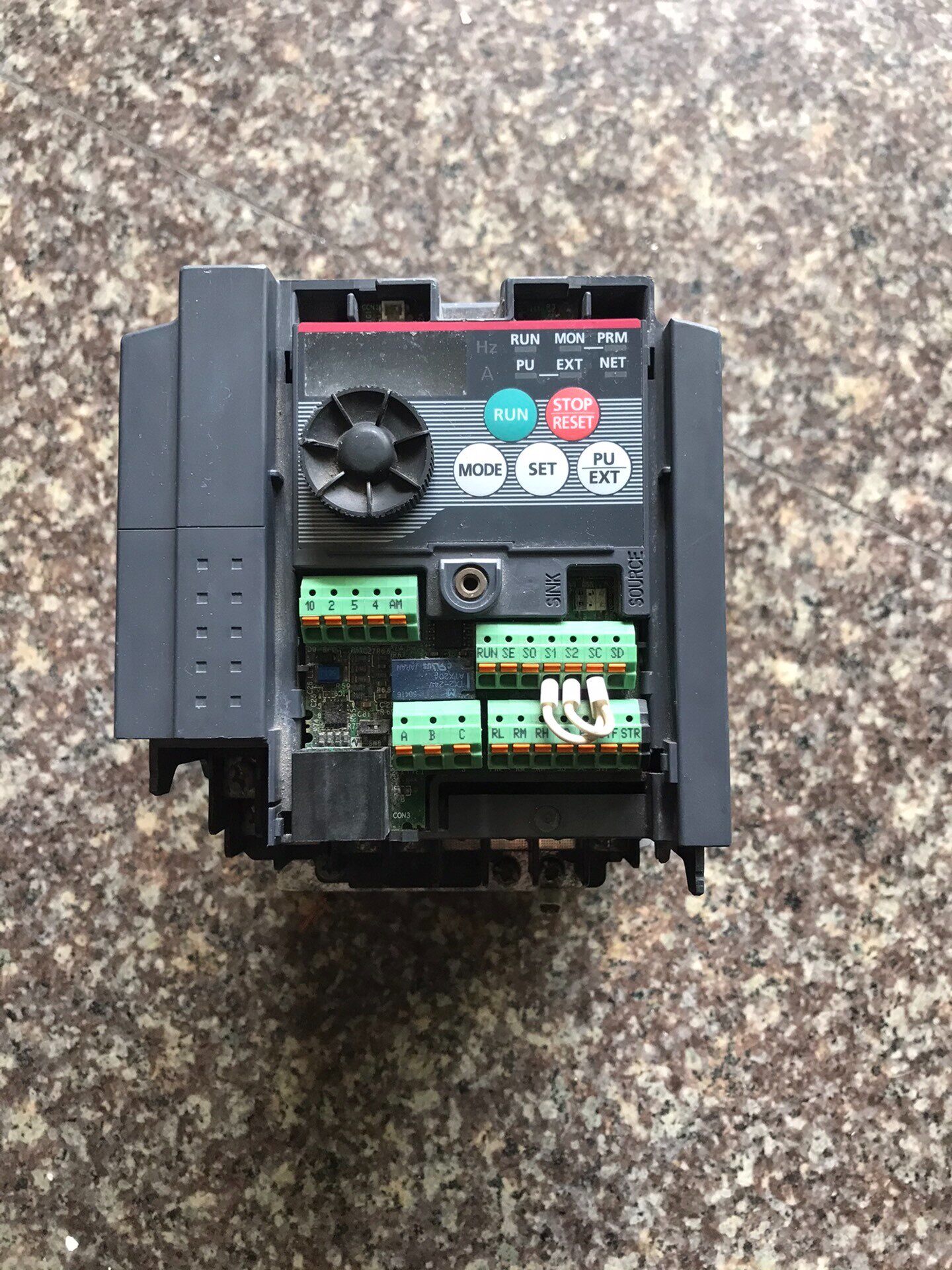 三菱d740变频器3.7kw fr-d740-3.7k-ch全新原装拍前请询价