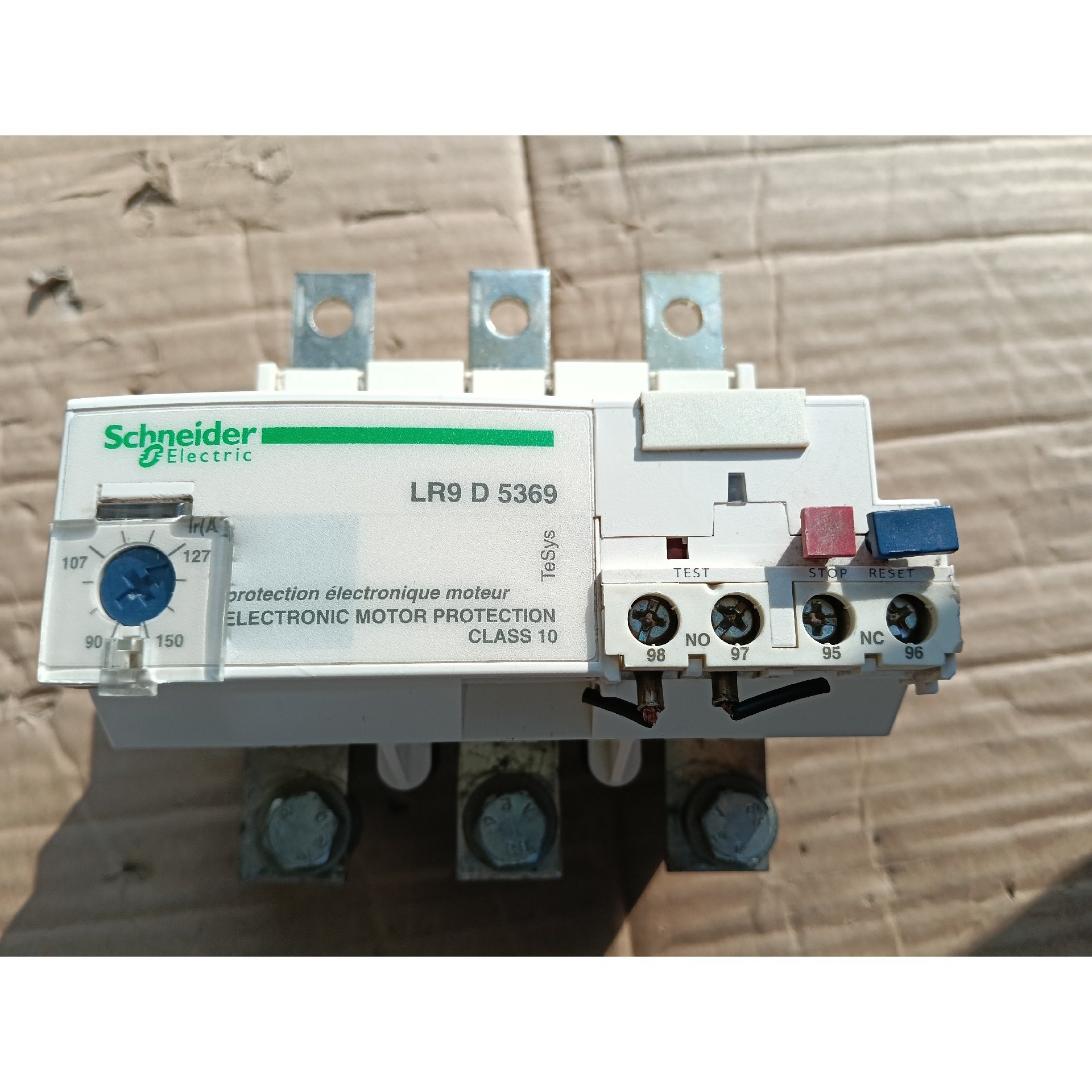 热继电器LR9F5369拍前议价