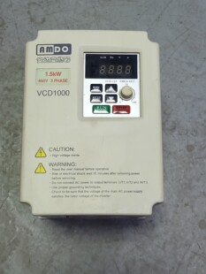 安达变频器1.5KW 拍前请询价 VCD1000A2S0015B全新原装