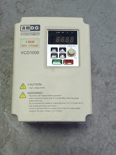 安达变频器1.5KW VCD1000A2S0015B全新原装拍前请询价