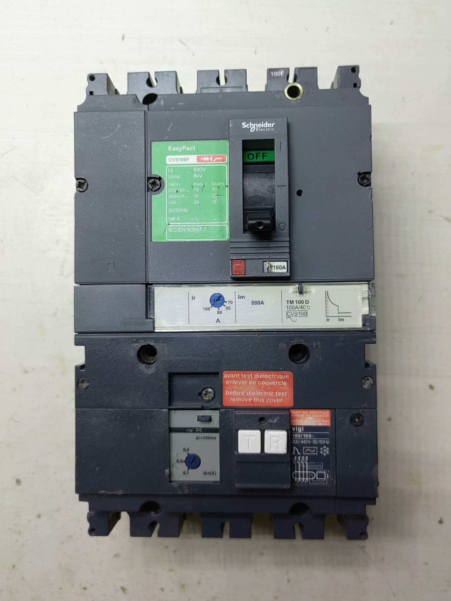 施耐德cvs 100安塑壳漏电断路器4p漏电保护器 拍前请询价