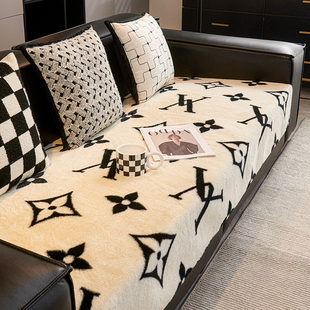 德国轻奢高级感直排沙发垫冬毛绒固定防滑皮沙发坐垫套盖布毯冬季