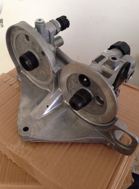 沃尔沃挖机配件EC360460柴油滤芯座 手油泵21900852