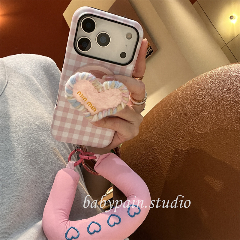babypain 秋冬ins风粉色格纹浪漫少女心适用iPhone17promax手机壳苹果16毛线爱心磁吸支架15pro腕带1314pro套