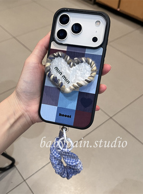 babypain ins复古蓝色格纹适用iPhone17promax手机壳苹果16pro毛线爱心支架15pro挂绳防摔14pro情侣13小众