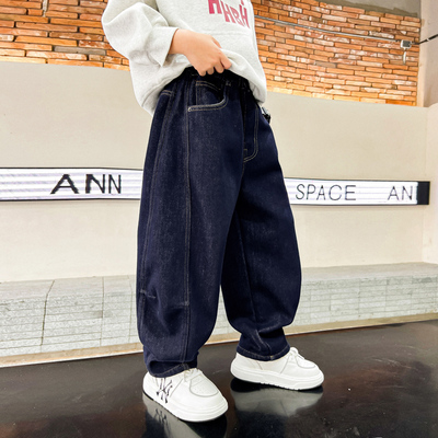 不易褪色加绒直筒宽松保暖牛仔裤