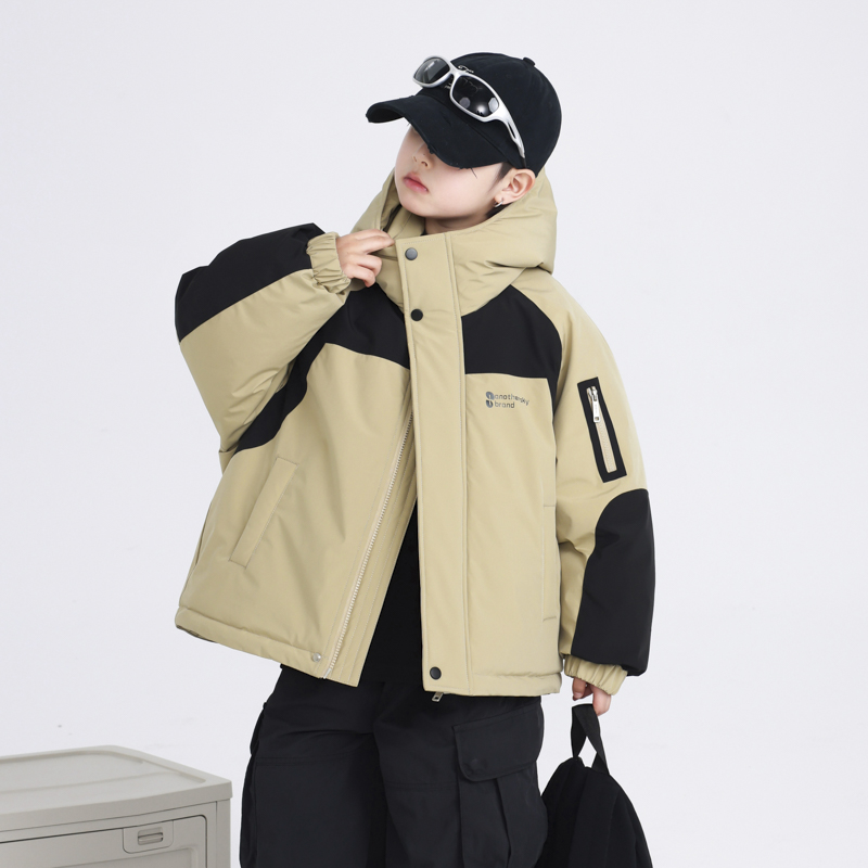男童冬季连帽冲锋衣运动羽绒服潮