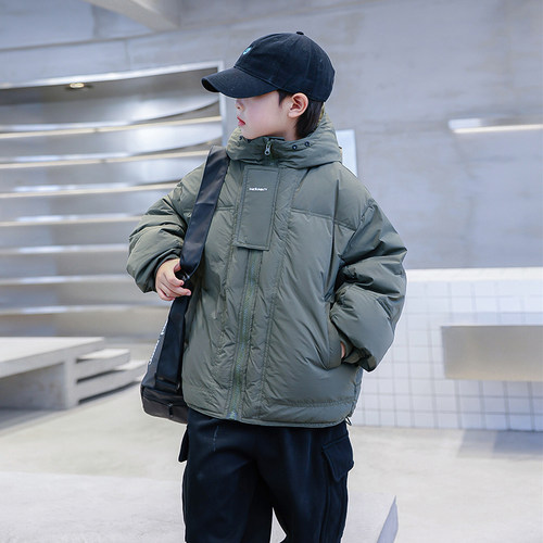 男童冬季潮牌加厚连帽工装羽绒服