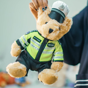 网红交警小熊公仔毛绒玩具警察熊消防熊机车熊铁骑泰迪熊玩偶礼物