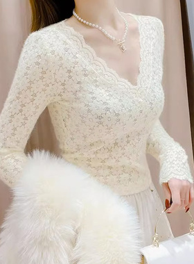 白色低领蕾丝打底衫女春秋新款内搭修身显瘦V领百搭网纱长袖上衣
