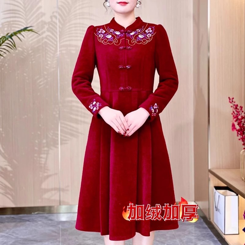 小个子妈妈加绒加厚旗袍女装冬季高贵喜婆婆婚宴礼服结婚喜服红色