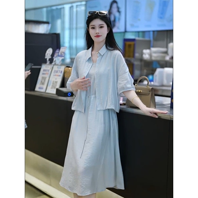 妈妈春夏新款时尚套装连衣裙气质显瘦宽松开衫衬衫大码女装两件套