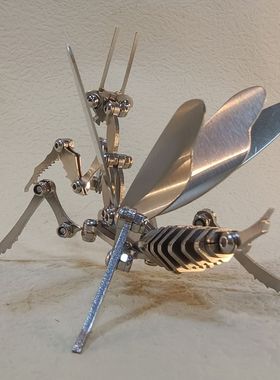 大螳螂刀螂模型金属3d立体模型玩具不锈钢仿真昆虫机械玩具礼物