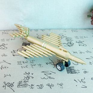 子弹壳模型战斗机轰炸机飞机模型弹壳飞机玩具礼物二节摆件工艺品