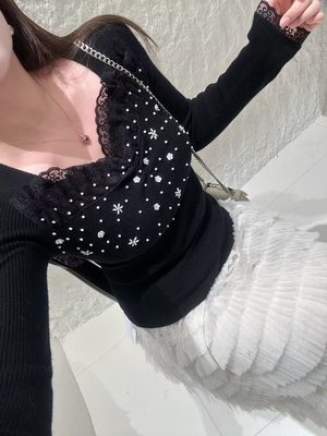 2025新款时尚显瘦百搭蕾丝边针织衫女秋冬款毛衣外穿打底羊毛衫