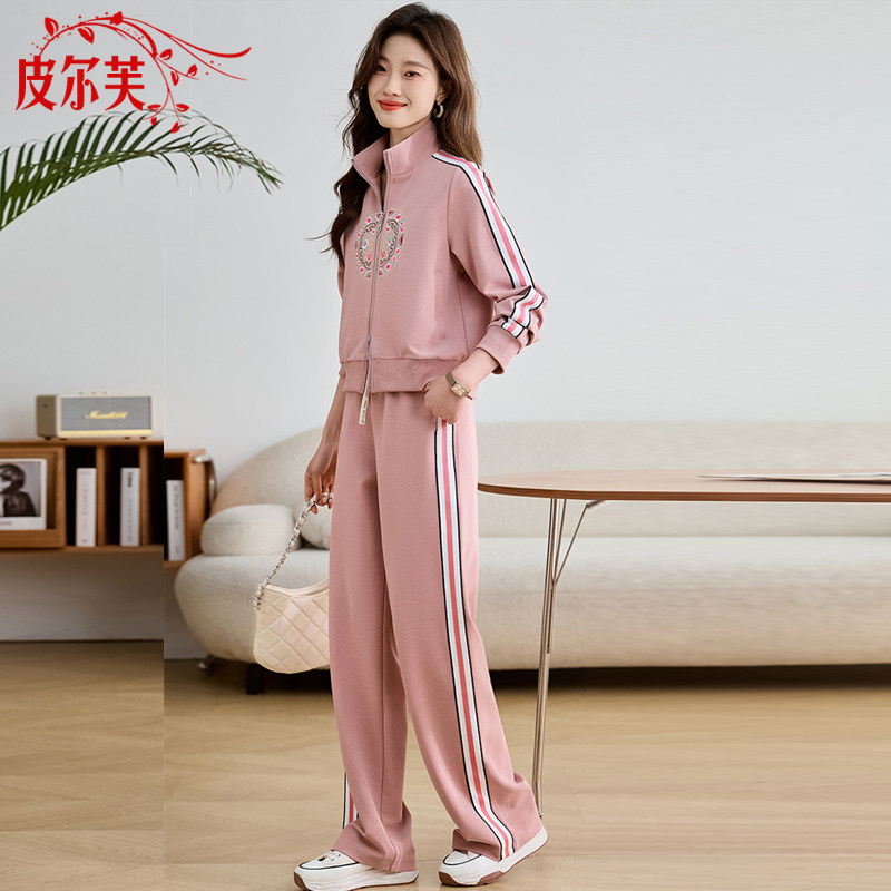 皮尔芙休闲套装宽松时尚图片