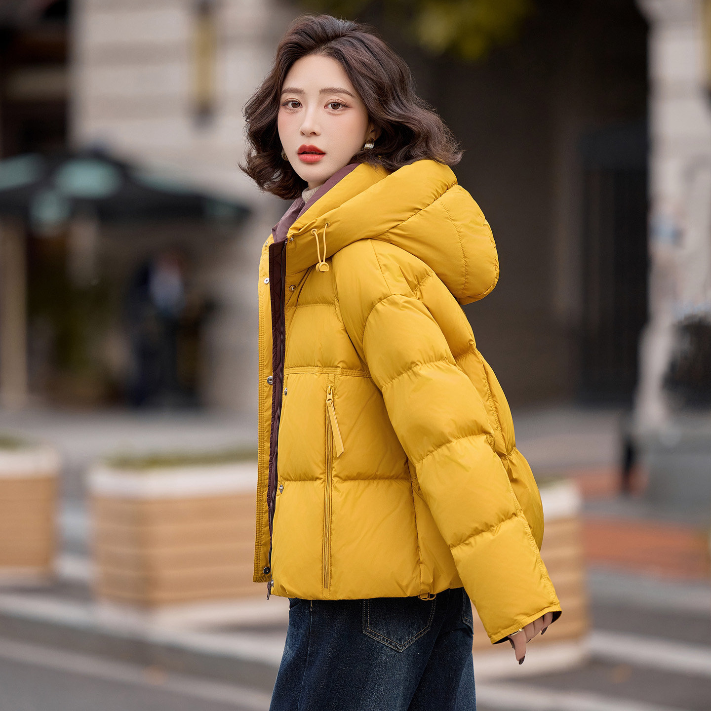 宽松白鸭绒短款休闲外套潮