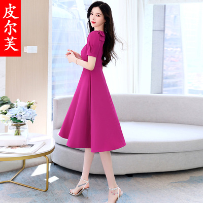 时尚气质有女人味的中长款连衣裙