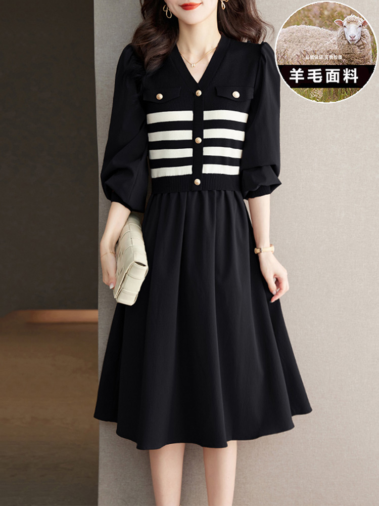气质羊毛黑色连衣裙子女2023秋季新款宽松假两件拼接法式针织长裙