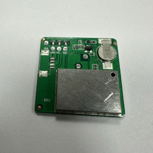 G7020 gps定位模块 缺陶瓷天线 3.3V 串口 无技术支持