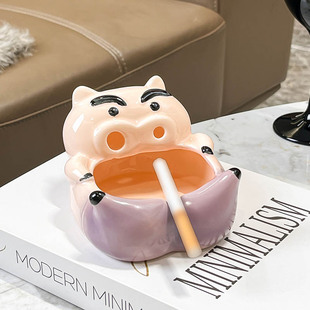 肥嘟嘟左门卫猪陶瓷烟灰缸家用办公室客厅防飞灰烟缸茶几桌面摆件