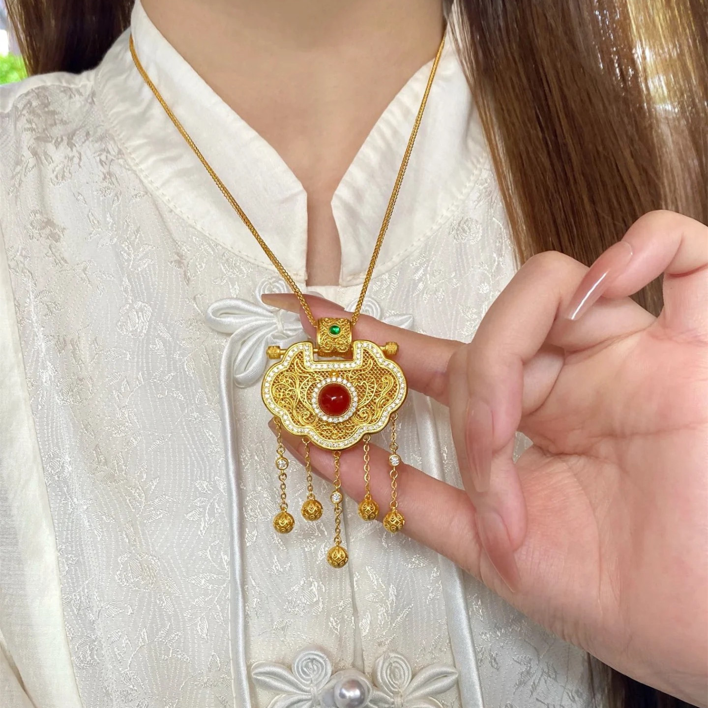 金店同款沙金仿真金龙凤流苏贝珠锁包吊坠项链女时尚百搭毛衣链