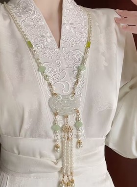 2026新款新中式白玉髓珍珠项链女古风璎珞背云流苏串珠马面裙衣链