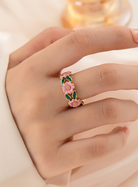 法式复古珐琅玫瑰滴油开口戒女小众轻奢粉色山茶花食指戒时尚