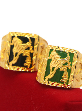 高品质沙金男士镶绿宝石龙戒指宽版霸气马到成功金戒指