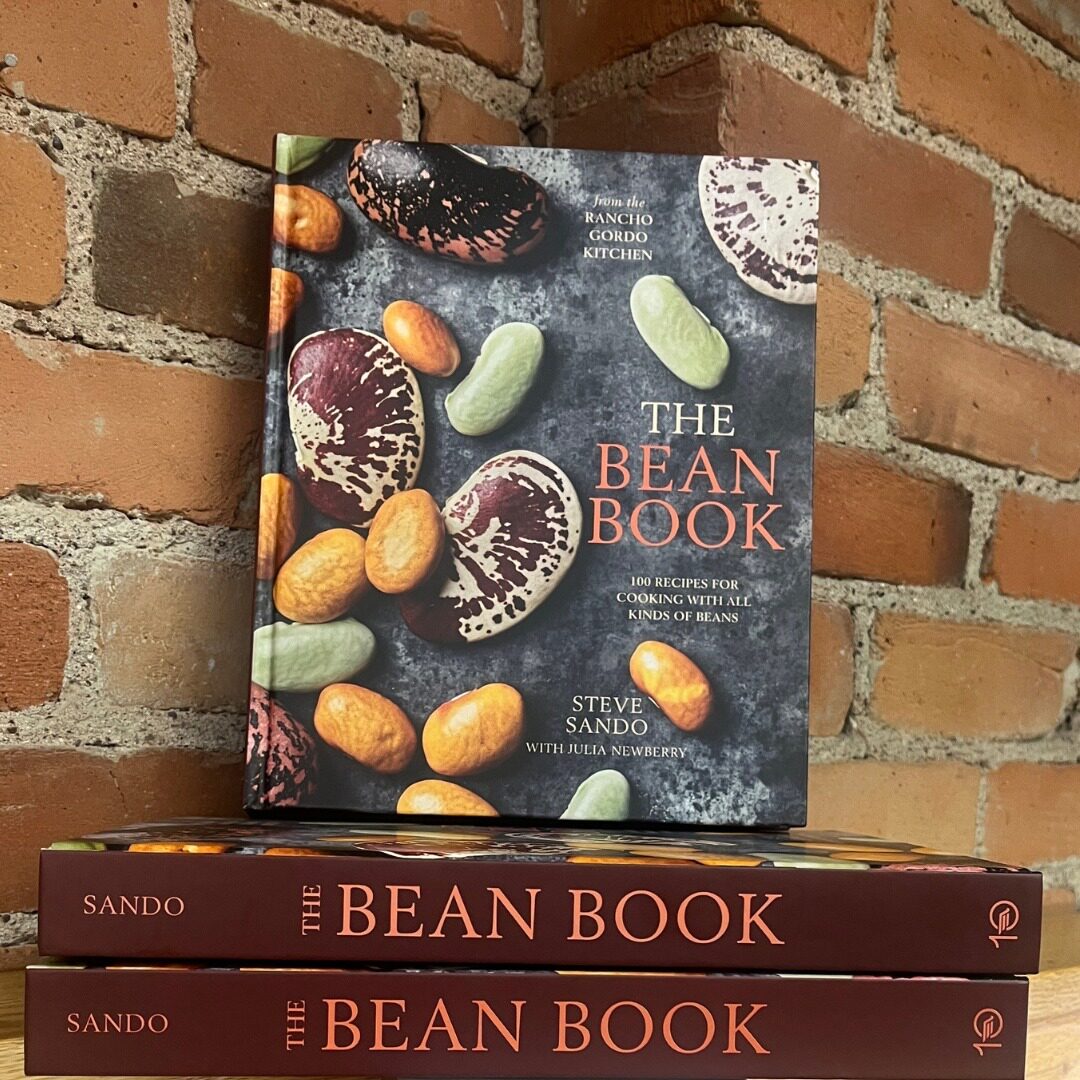 预售 英文原版 豆类食谱:厨房的 100 道豆类烹饪食谱 The Bean Book 100 Recipes for Cooking/ Steve Sando