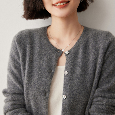 秋季新款圆领山羊绒开衫女士柔软亲肤针织毛衣外套纯色显瘦上衣