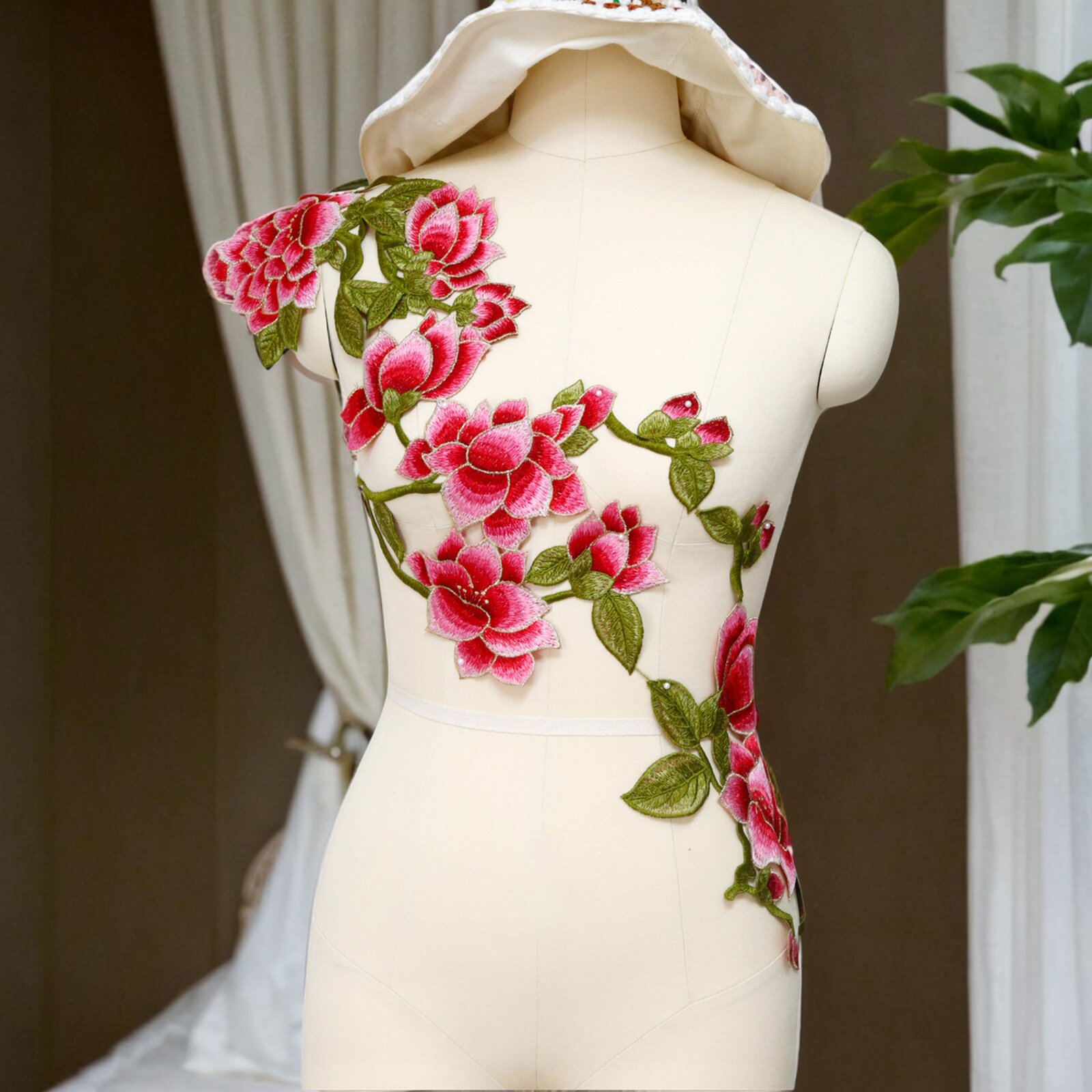 超大号玉兰花荷花刺绣贴diy手工装饰辅料汉服羊绒大衣礼服绣花贴