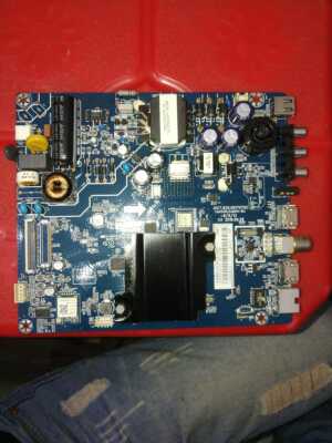 长虹39D3700i主板 JUC7.820.00170702 JUC6.690.00173939 屏C390X