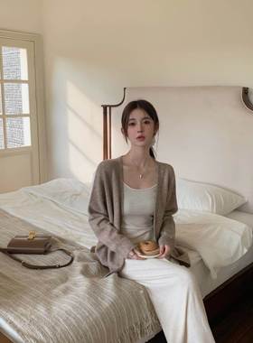 MAXMENT慵懒温柔三件套奶咖修身针织吊带阔腿裤马海毛开衫