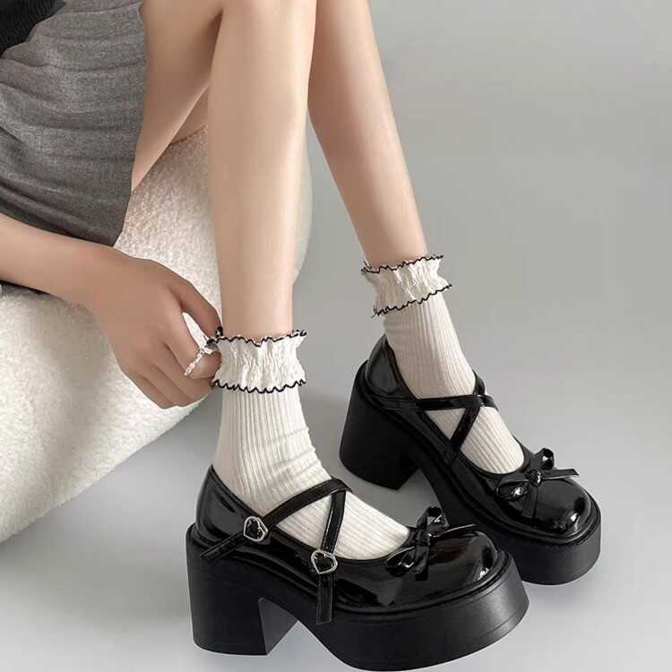 黑色JK玛丽珍单鞋粗跟学院风