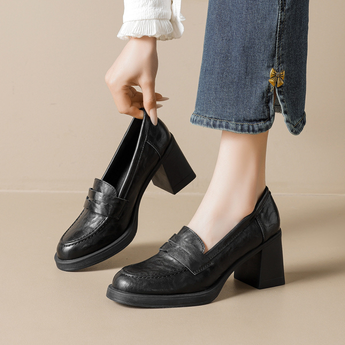 羊皮版~法式圆头粗跟乐福鞋女2026新款英伦黑色一脚蹬高跟小皮鞋