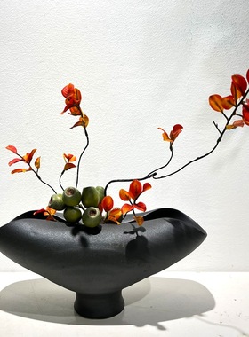 简约现代中古陶瓷带脚花瓶家居样板间售楼处餐桌花器创意果盘摆件