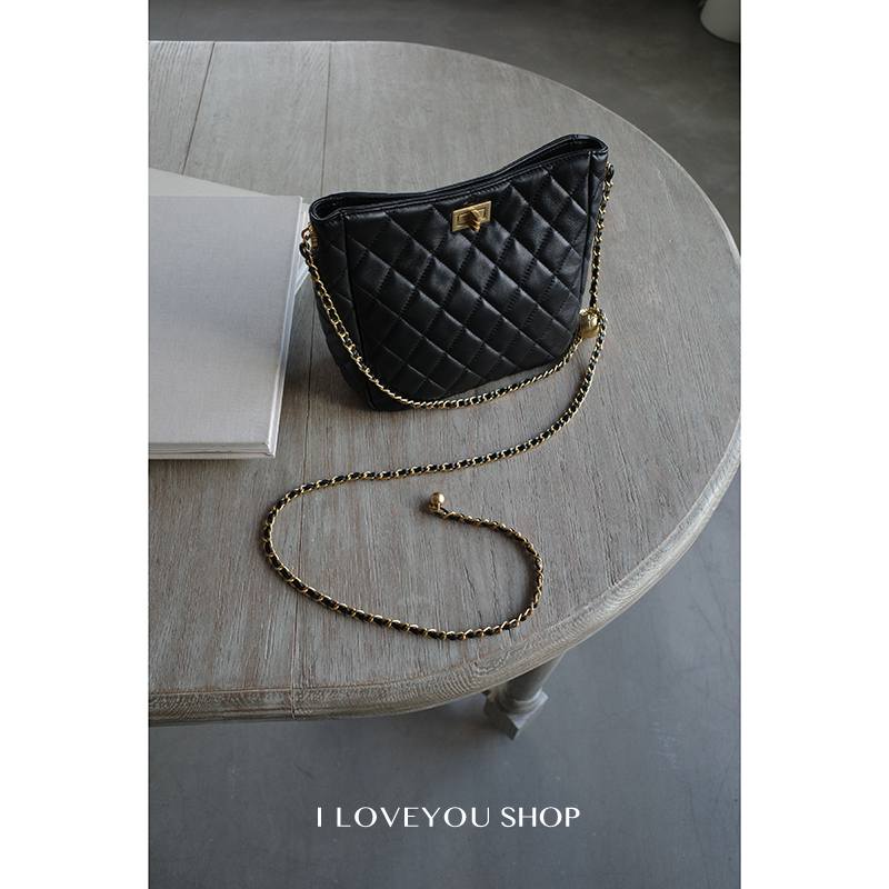 ILoveYouShop我爱你店 四季百搭 软糯羊皮 菱格包 可调节链条包