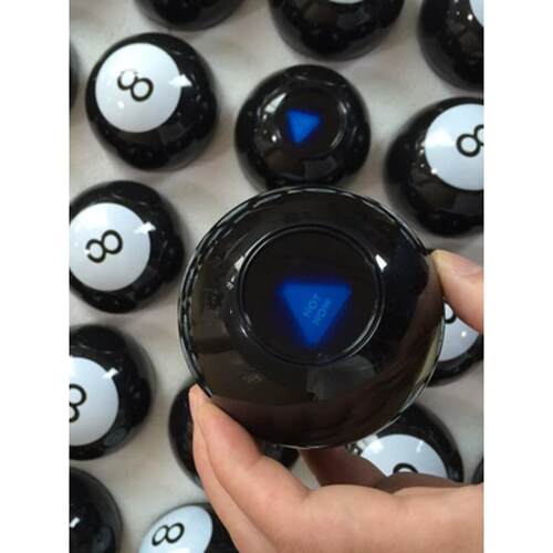 Magic 8 Ball Kids Toy, Retro Themed Novelty Fortune Teller