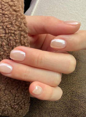 春日爆款白月光海莉美甲气质显白简约ins风高级感穿戴甲可拆卸
